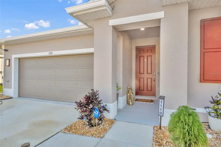 1110 Olivine Avenue, Dundee, FL 33838 - #2