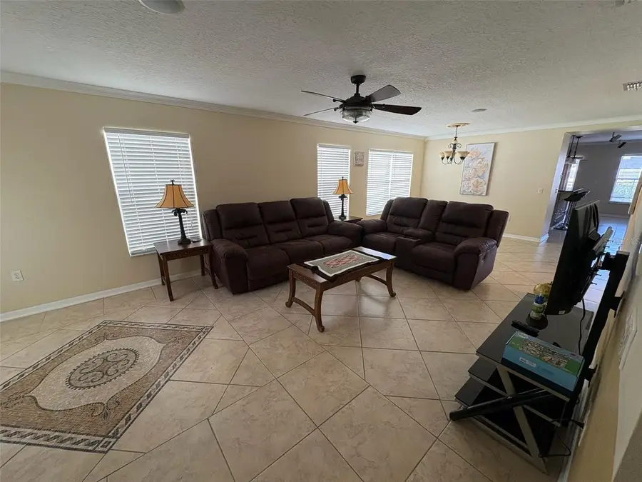 662 Rosselli Boulevard, Davenport, FL 33896 - Image #3