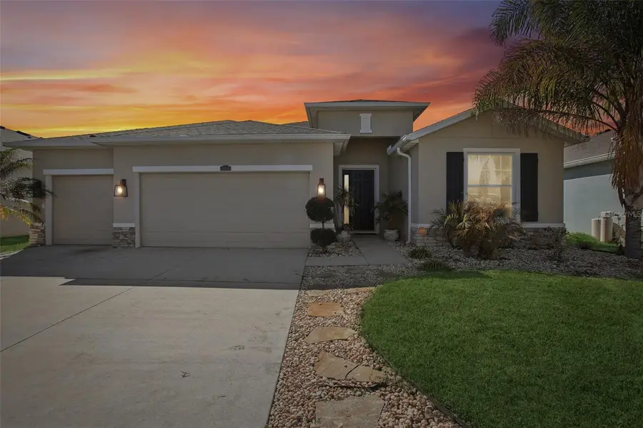 10747 Laxer Cay Loop, San Antonio, FL 33576 - #2