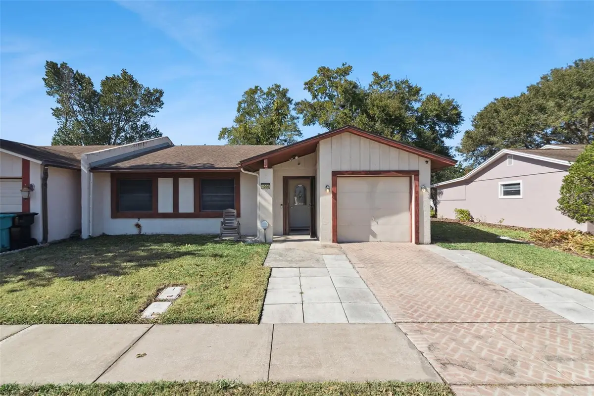 1000 Mancha Real Drive, Orlando, FL 32807 - #1