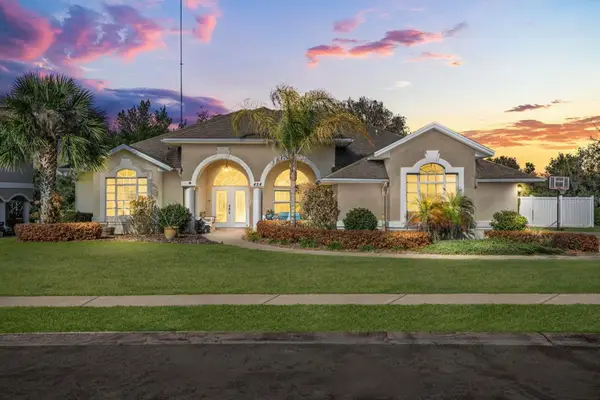 424 Caddie Drive, DEBARY, FL 32713