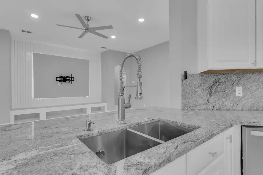 9736 Osprey Landing Drive, Orlando, FL 32832 - #2