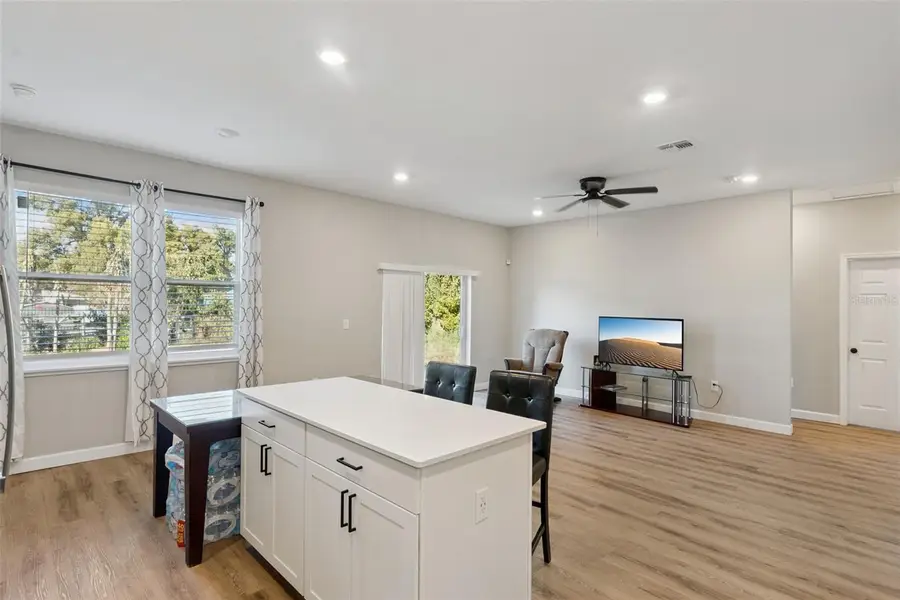 1403 W Kaley Avenue, Orlando, FL 32805 - Image #2