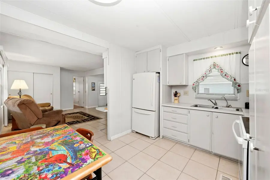 1125 Elkhart Circle, Tavares, FL 32778 - Image #2