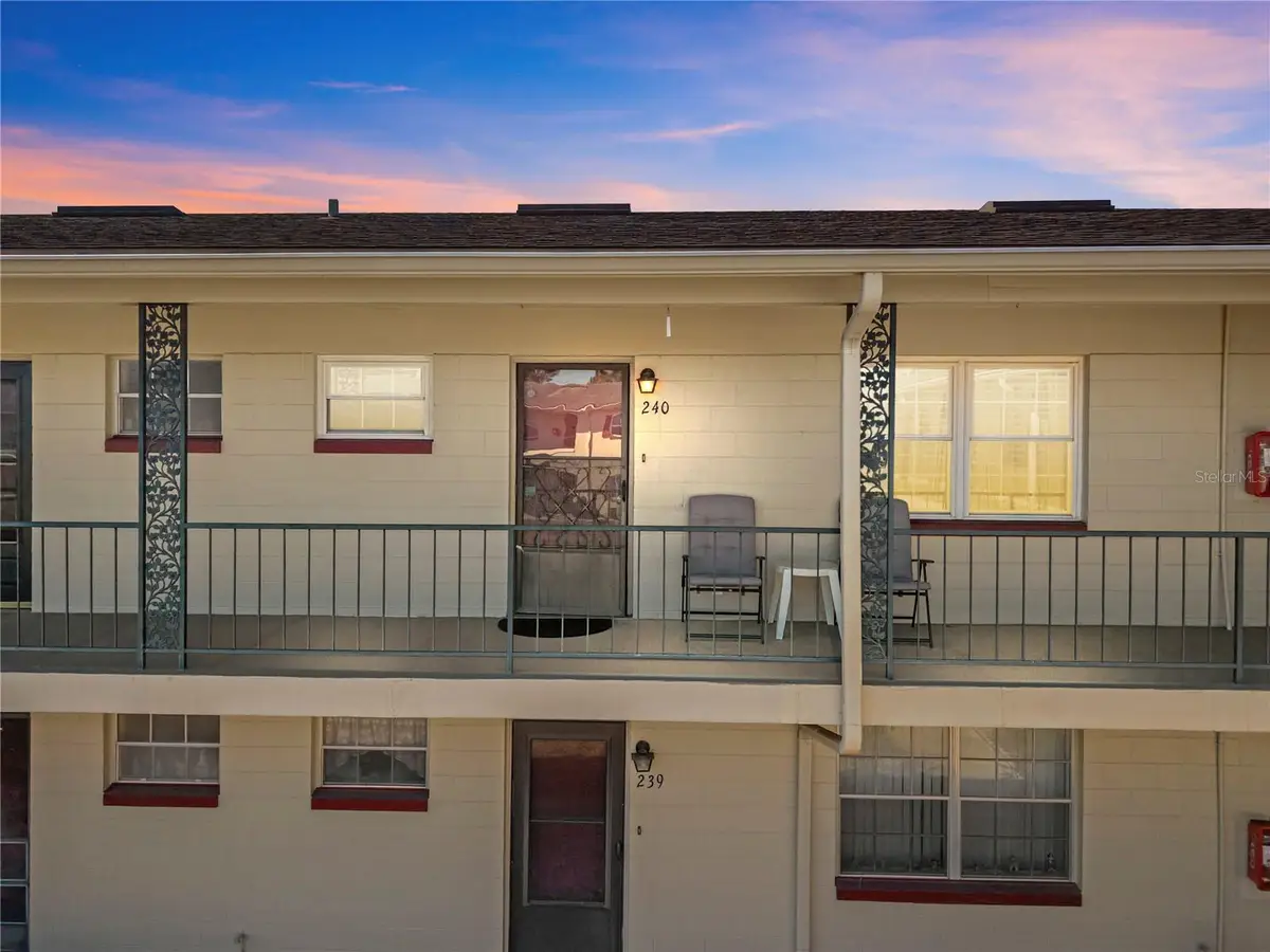 5505 Hernandes Dr #240, Orlando, FL 32808 - #1