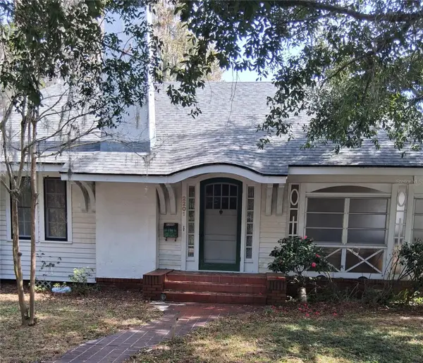 2201 S Sanford Avenue, SANFORD, FL 32771
