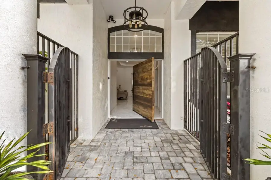 9229 Wickham Way, Orlando, FL 32836 - #2