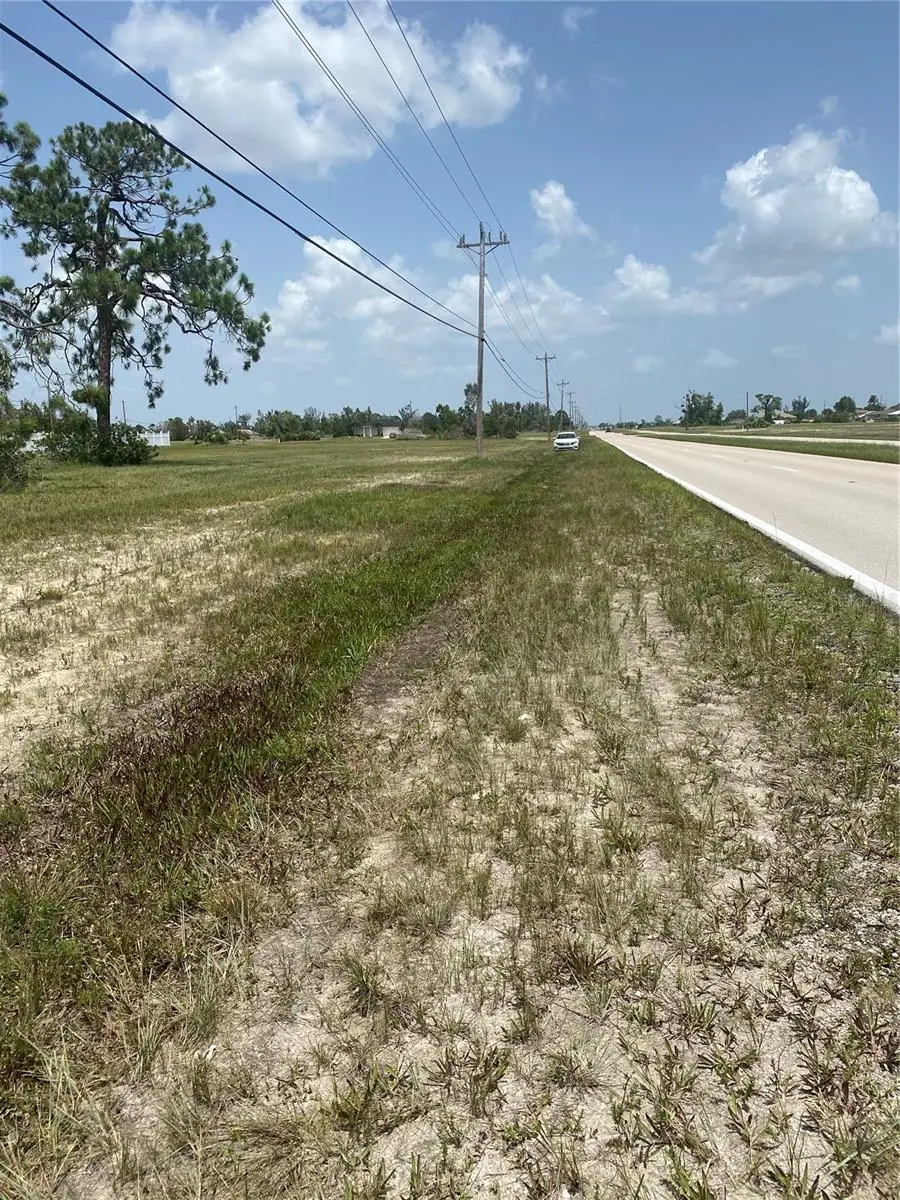 543 Diplomat Parkway W, Cape Coral, FL 33993 - #2