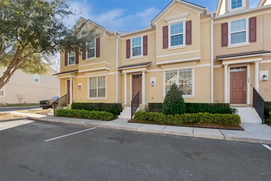 211 Silverglen Lane, Altamonte Springs, FL 32714 - #2