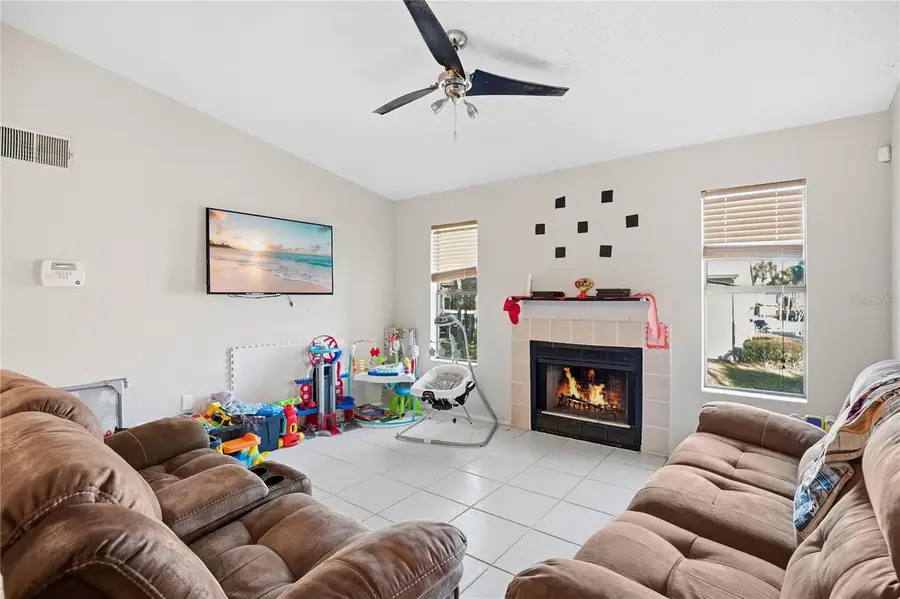 3124 S Semoran Boulevard #208, Orlando, FL 32822 - #2