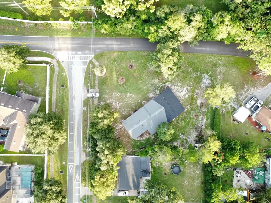 560 E 2nd Street, Chuluota, FL 32766 - #2