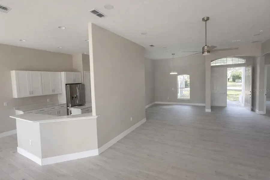 3504 Valleyview Drive, Kissimmee, FL 34746 - #3