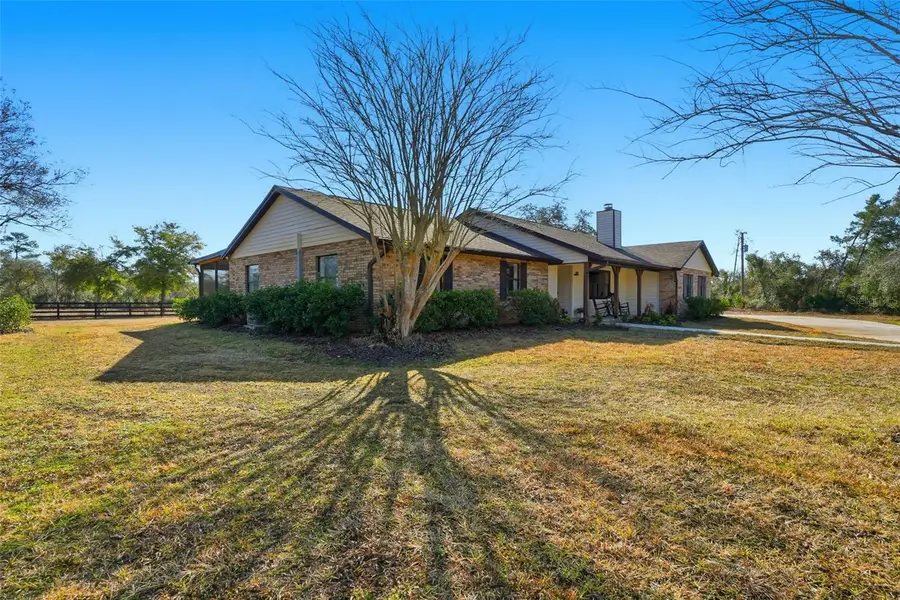 370 Sand Pine Place, Geneva, FL 32732 - #3