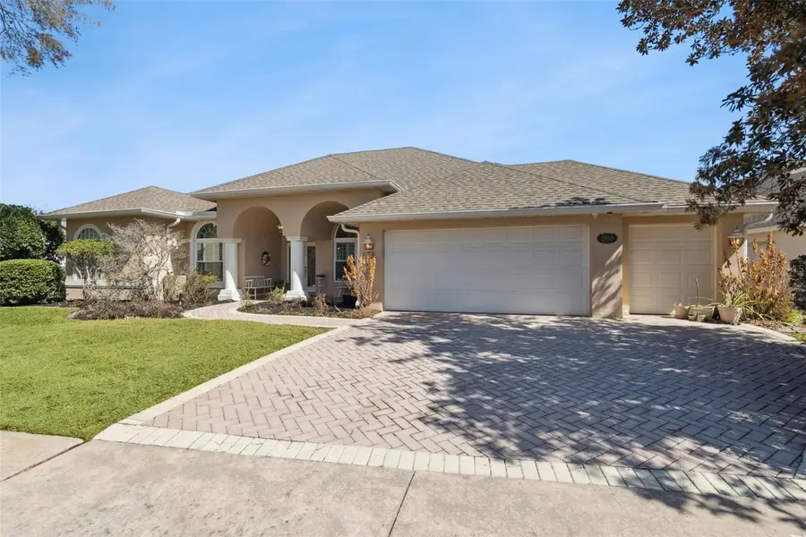 1500 Edgewater Drive, Mount Dora, FL 32757 - #2