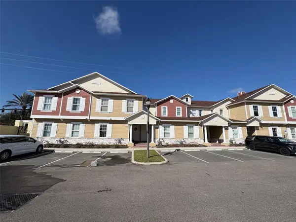 7595 Sunflower Circle, KISSIMMEE, FL 34747