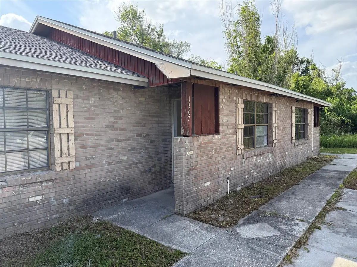 1305-1307 Fairway Drive, Lakeland, FL 33801 - #1