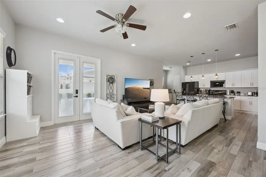 135 E Crystal Lake Street, Orlando, FL 32806 - #2