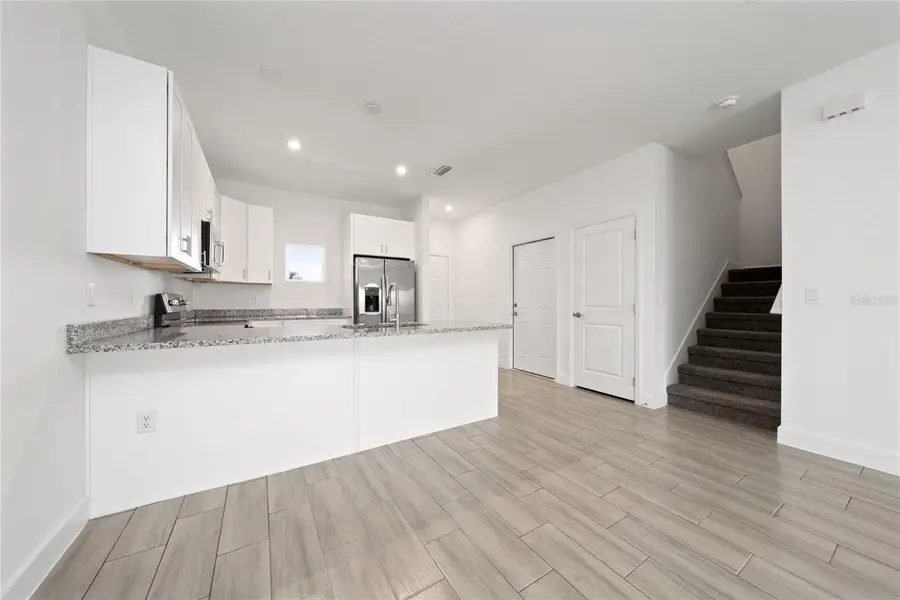 460 Lake Shore Parkway, Davenport, FL 33896 - #3