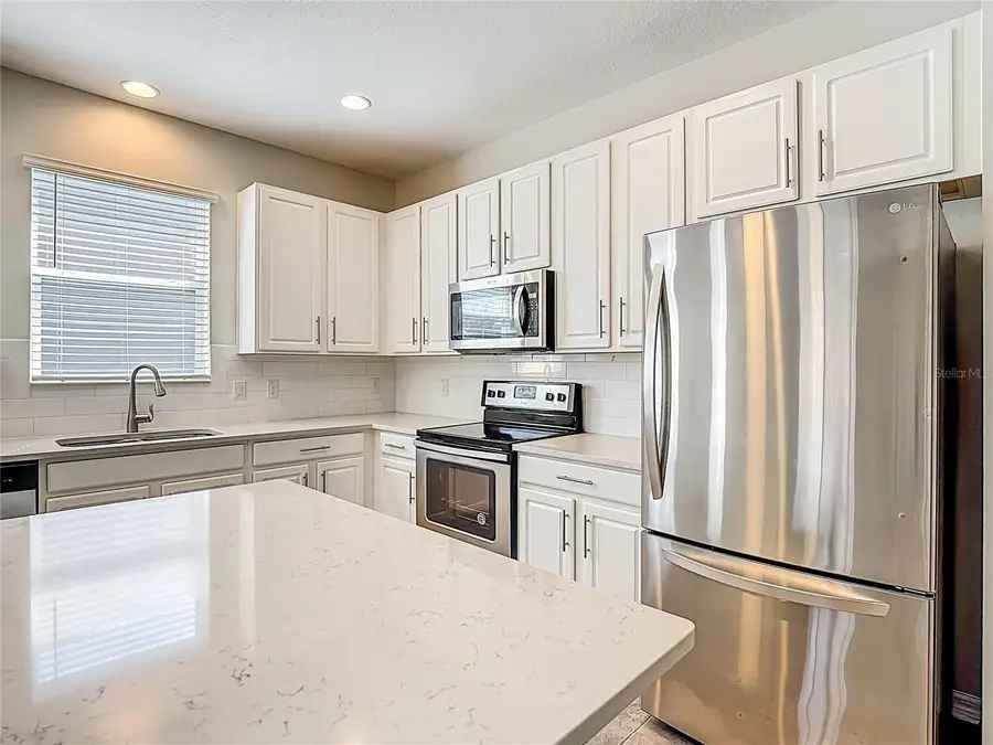 1813 Castleton Dr, Saint Cloud, FL 34771 - #3