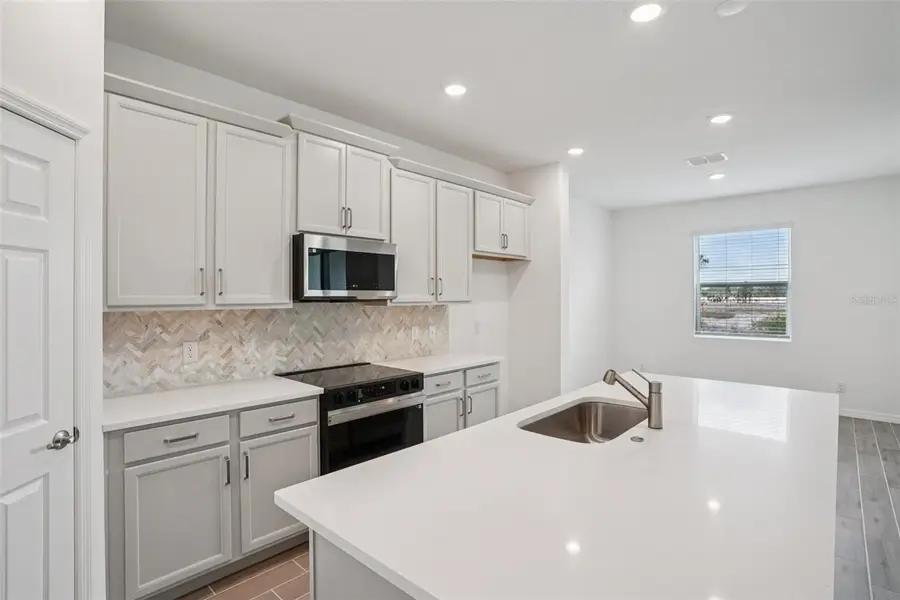 700 Farfields Street, Deland, FL 32720 - #2