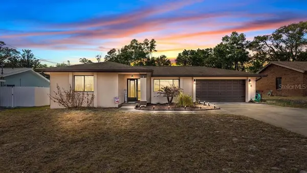 2475 S Parkview Avenue, ORANGE CITY, FL 32763