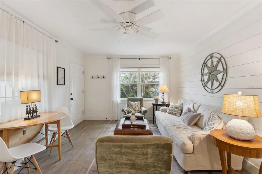 2516 Helen Avenue, Orlando, FL 32804 - #2