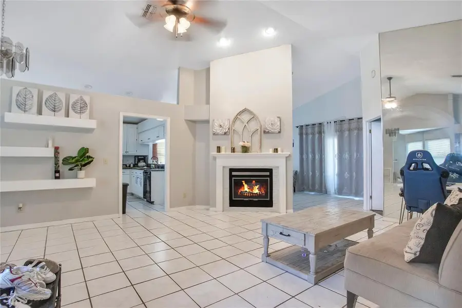 4133 Barret Avenue, Plant City, FL 33566 - #3