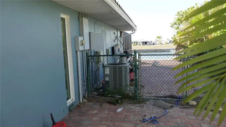 286 Fields Terrace Se, Port Charlotte, FL 33952 - #2