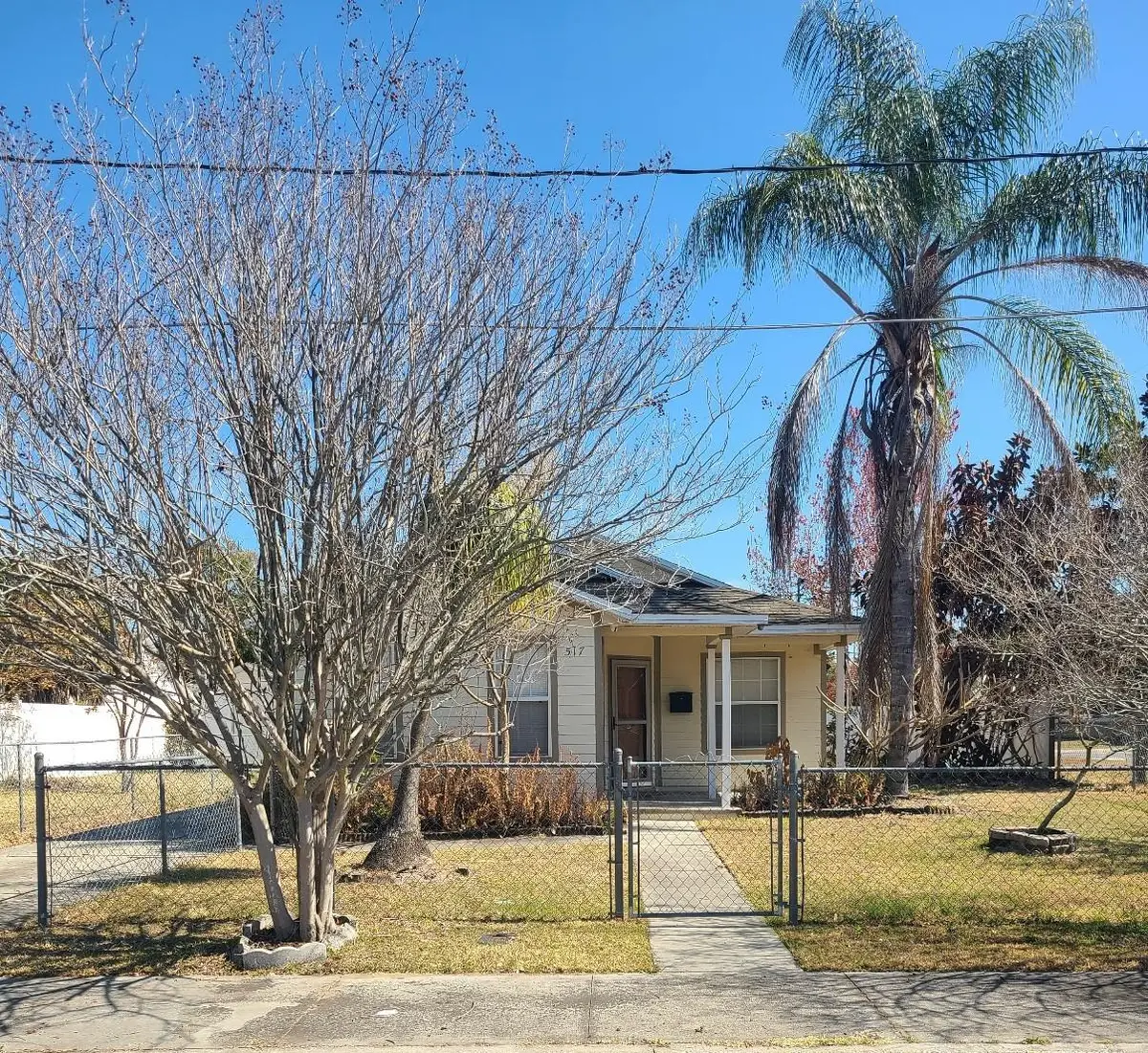 517 Albany Avenue, Orlando, FL 32805 - #1