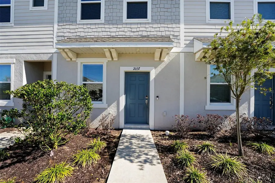 2037 Viewfinder Street, Kissimmee, FL 34758 - #3