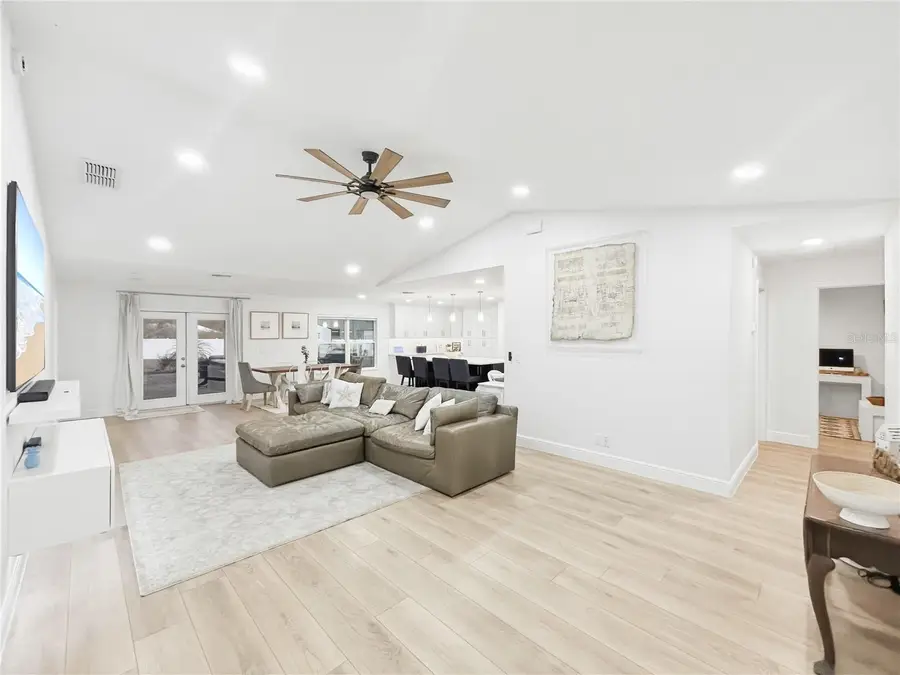 2285 Fox Wood Court, Saint Cloud, FL 34771 - #2