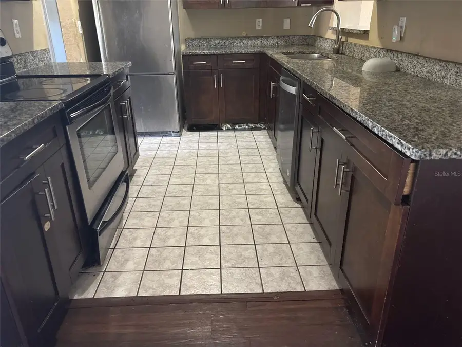 11114 N Dixon Avenue, Tampa, FL 33612 - #2