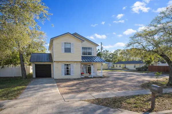 7322 54th Avenue N, ST PETERSBURG, FL 33709