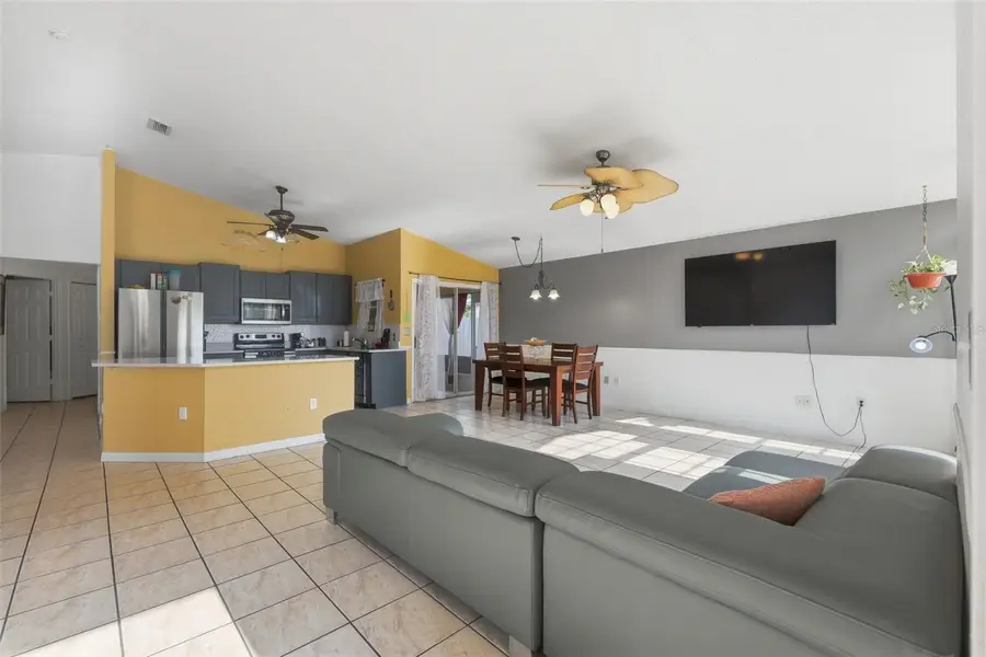 406 S Latonia Street, Kissimmee, FL 34741 - #3