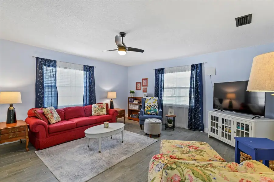 925 W Smith Street, Orlando, FL 32804 - #2