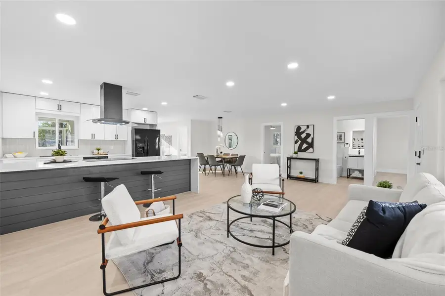 105 12th Street Sw, Ruskin, FL 33570 - #2