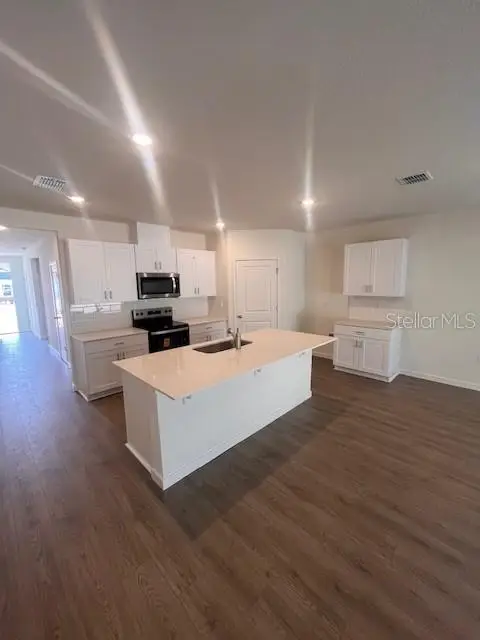 4028 Bradbury Way, Sanford, FL 32773 - #2