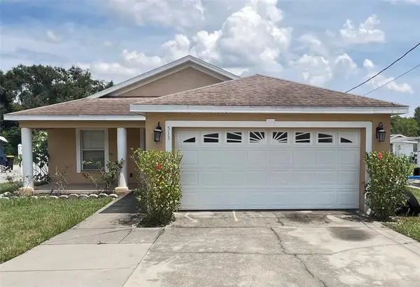 513 Lemon Street, AUBURNDALE, FL 33823