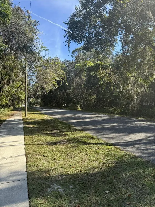 E Franklin Street, OVIEDO, FL 32765