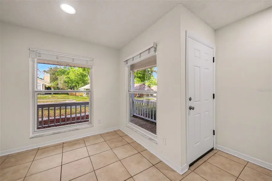 1054 Royal Oaks Drive, Apopka, FL 32703 - #2