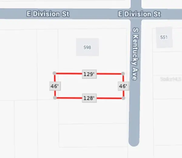 E Hubbard Avenue, DELAND, FL 32724