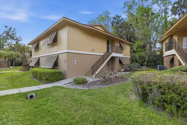 130 Jasmine Woods Court #4A, DELTONA, FL 32725