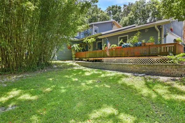 138 Forest Lane, ORANGE CITY, FL 32763