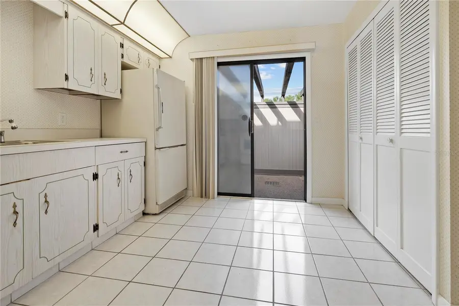 688 Lake Villas Drive #688, Altamonte Springs, FL 32701 - #2