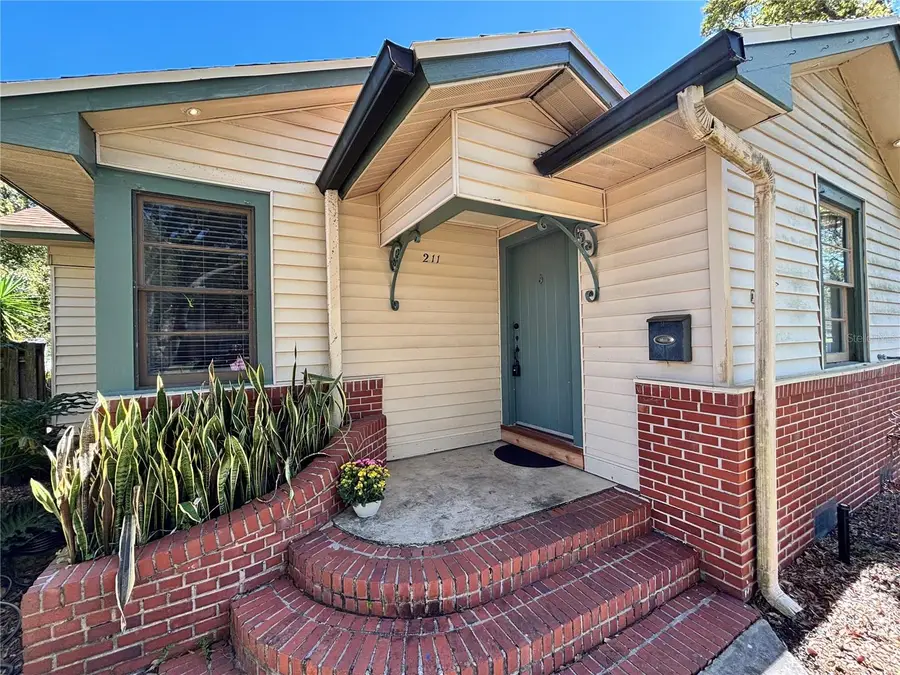 211 S Summerlin Avenue, Sanford, FL 32771 - #3