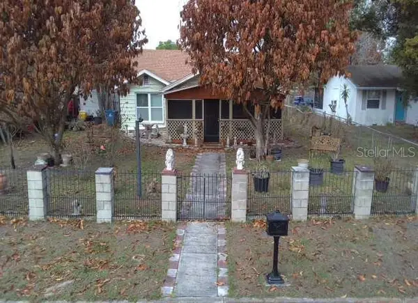 515 N 3rd Street, LAKE WALES, FL 33853