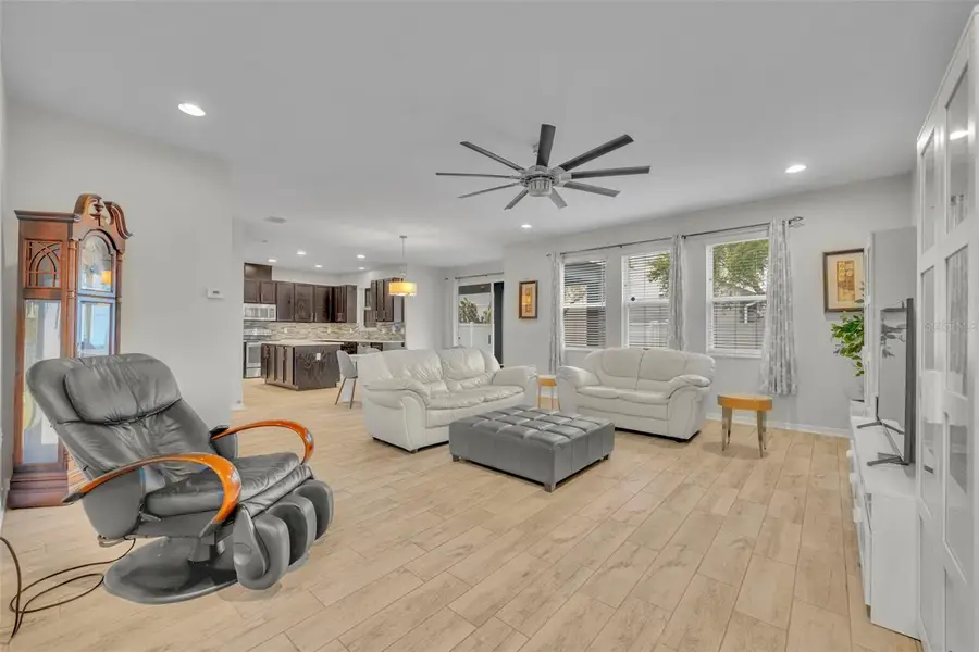 2748 Peony Drive, Oviedo, FL 32766 - #3