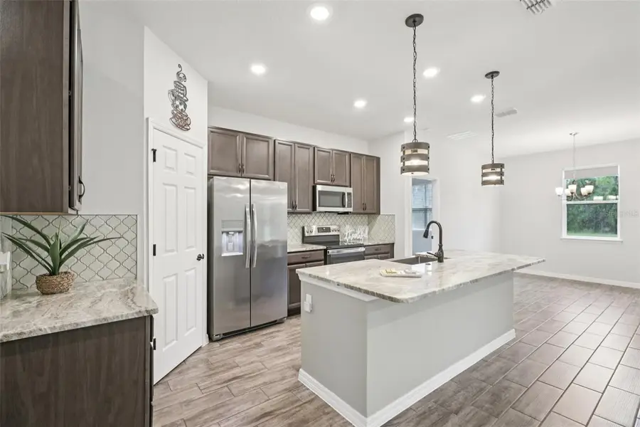 3360 Curlew Avenue, Leesburg, FL 34748 - #3