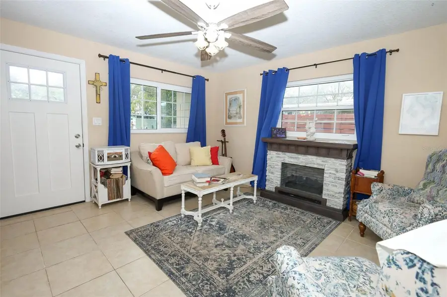 2725 Hertha Avenue, Orlando, FL 32826 - #3