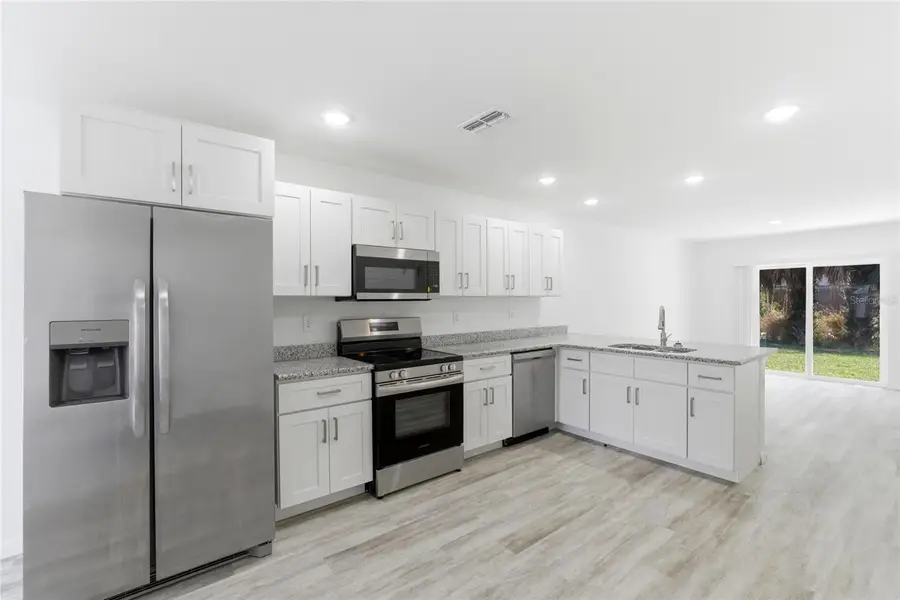 302 Avenue P Nw, Winter Haven, FL 33881 - #3